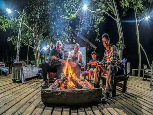 Jungle Guest House Mae Hong Son Exterior foto