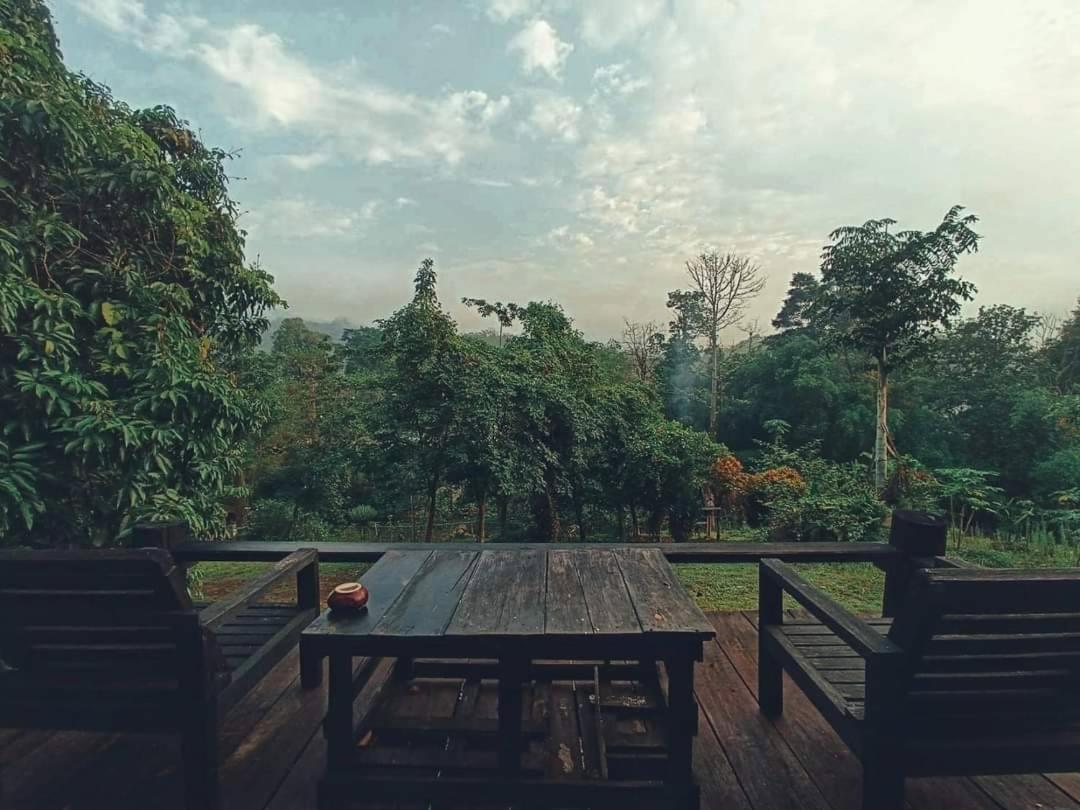 Jungle Guest House Mae Hong Son Exterior foto